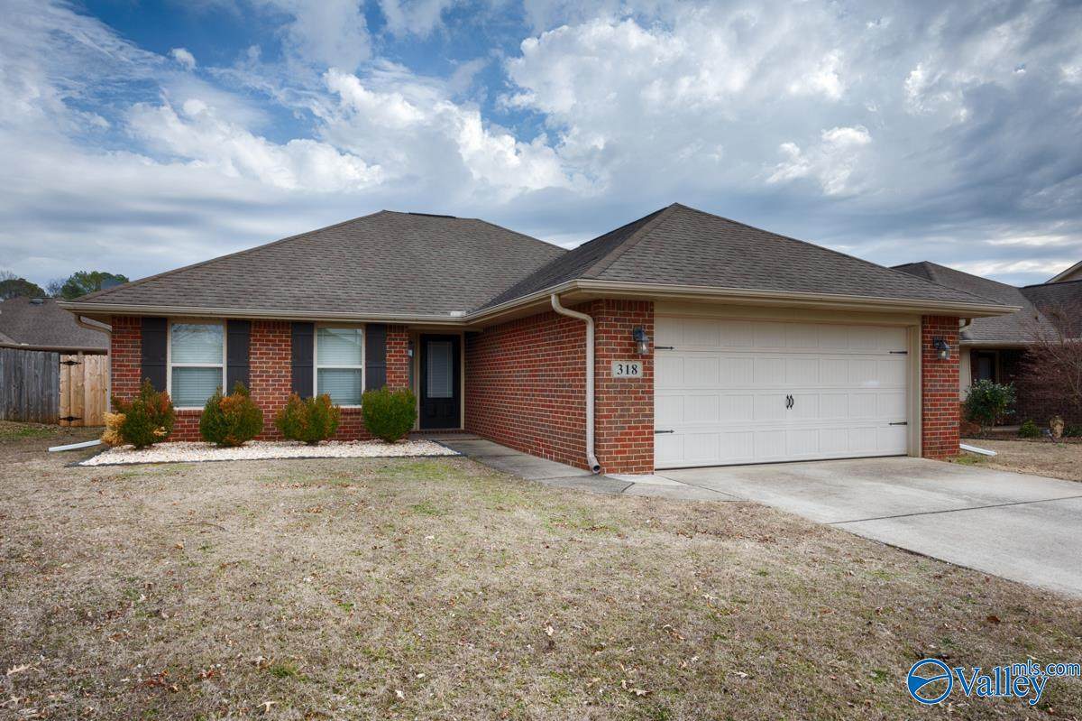 318 Dovington Drive - Photo 1