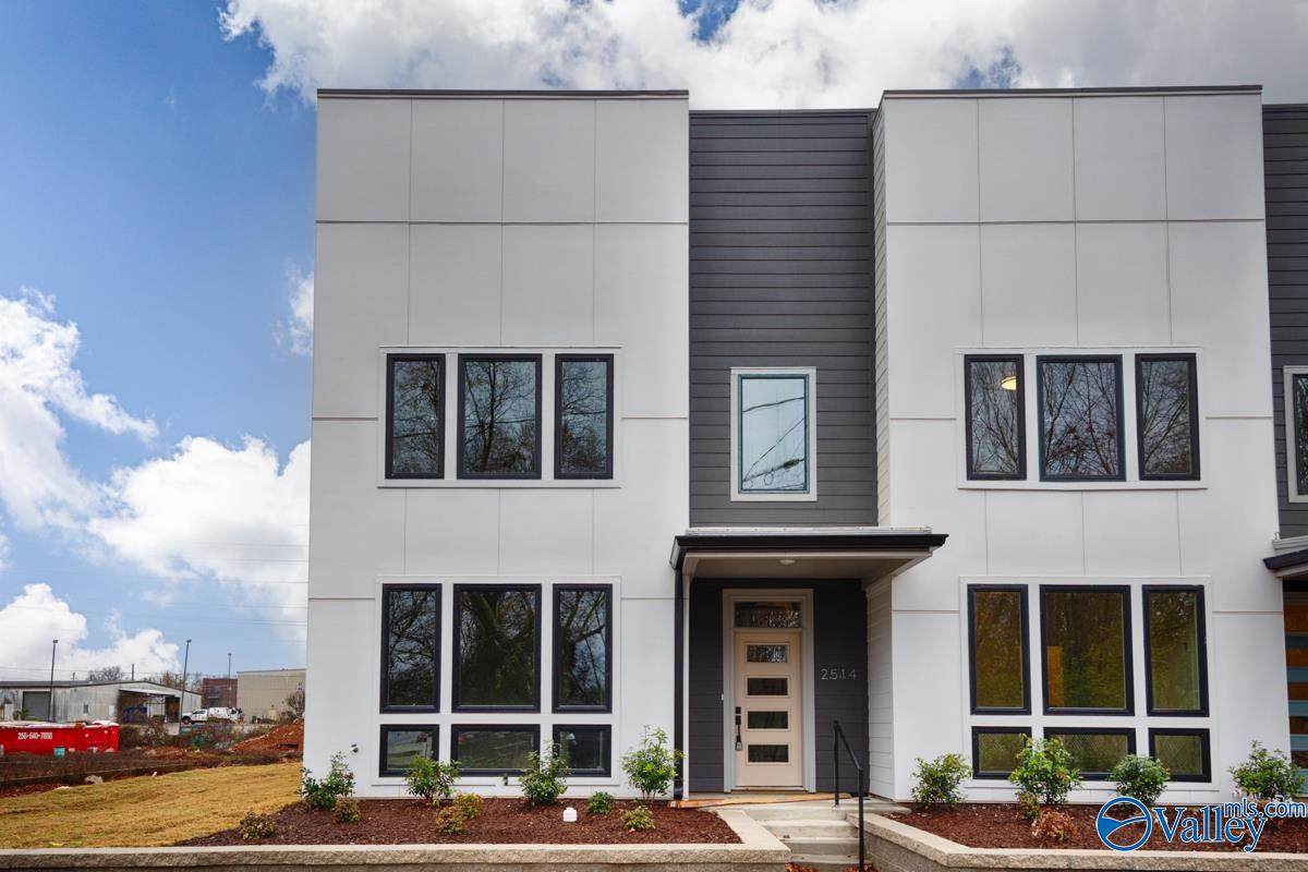 2514 Freeman Road - Photo 1