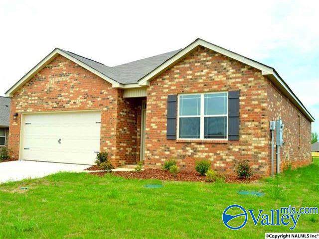 121 Pine Landing Drive - Photo 1
