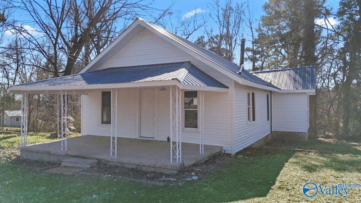 5623 Horton Nixon Chapel Road - Photo 1