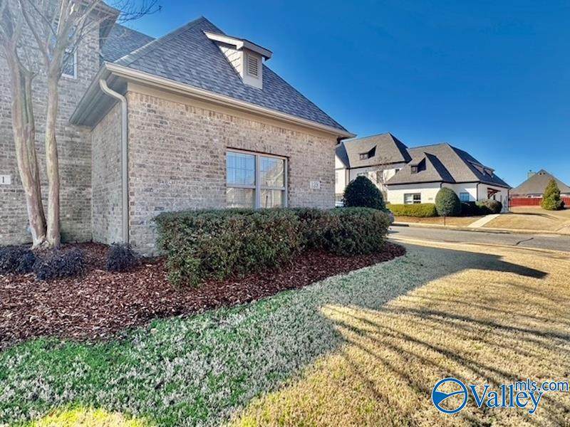 123 Windsor Hill Road - Photo 1