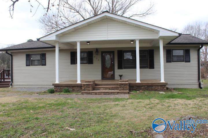 637 Church Avenue - Photo 1