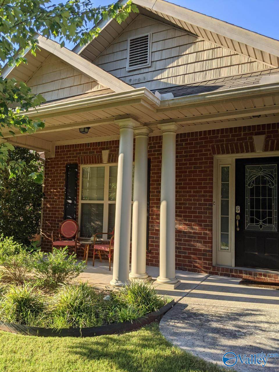 104 Chelsea Park Row - Photo 1