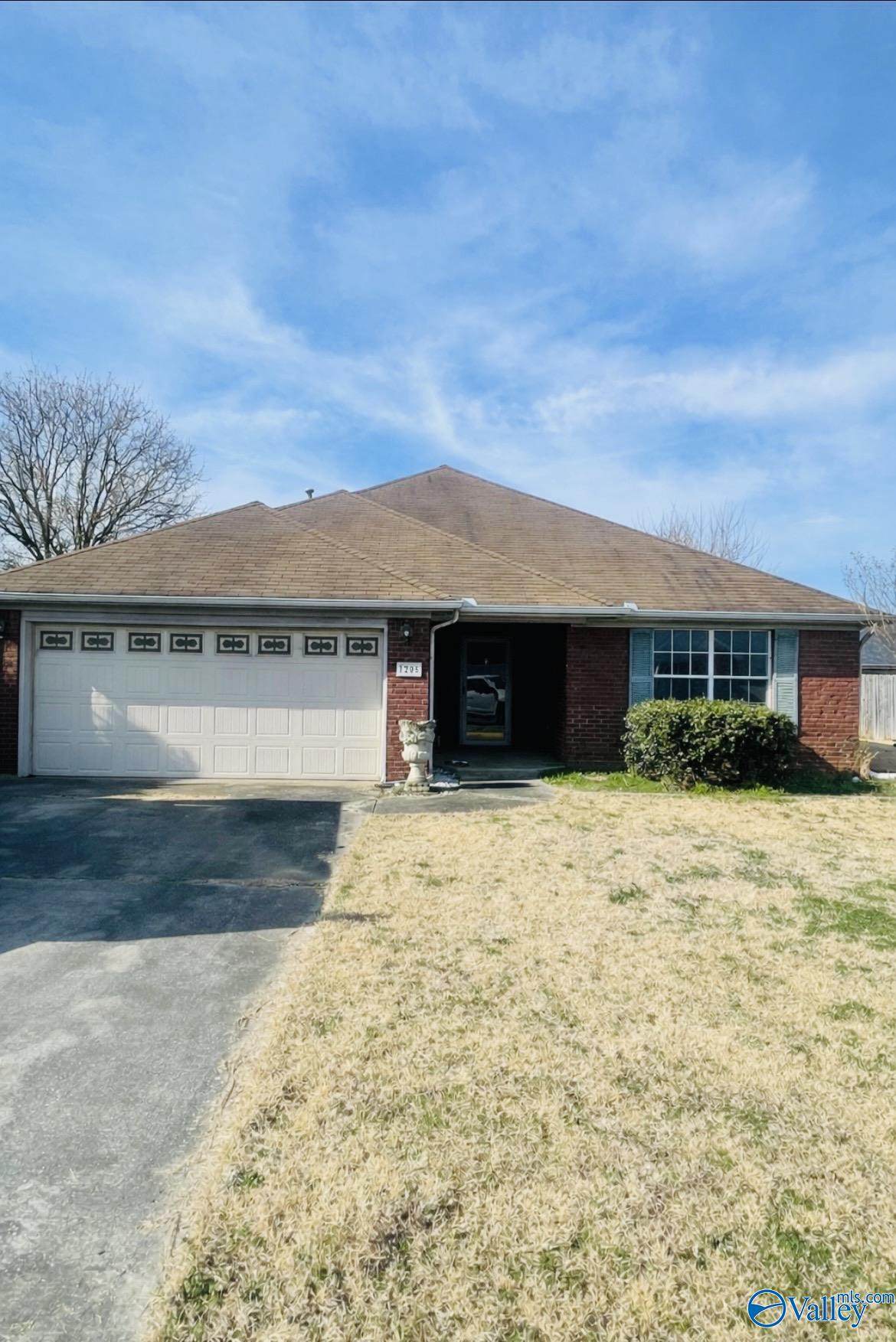 1205 Palisade Court - Photo 1
