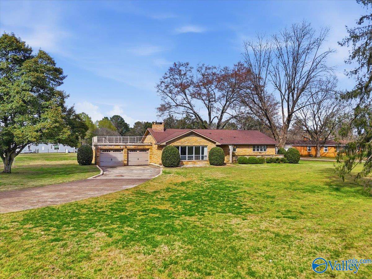 707 Winchester Road - Photo 1