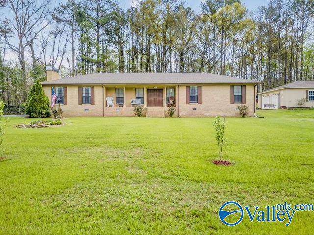 925 Valley Drive - Photo 1