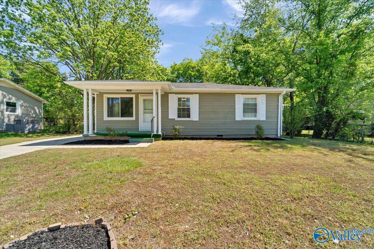 1604 Armstrong Street - Photo 1