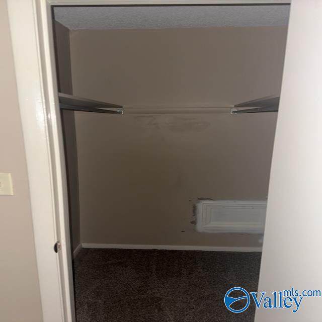 https://bt-photos.global.ssl.fastly.net/nalmls/orig_boomver_1_21915407-2.jpg