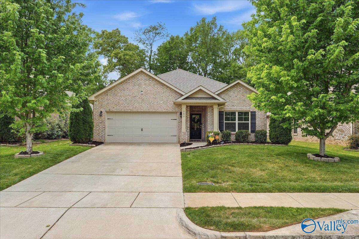 282 Falcon Ridge Drive - Photo 1