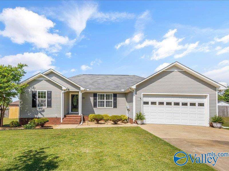 29353 Lakeview Drive - Photo 1