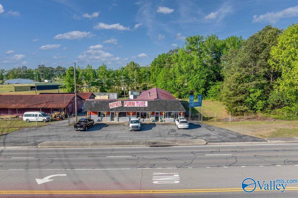 5089 Al Highway 35 - Photo 1
