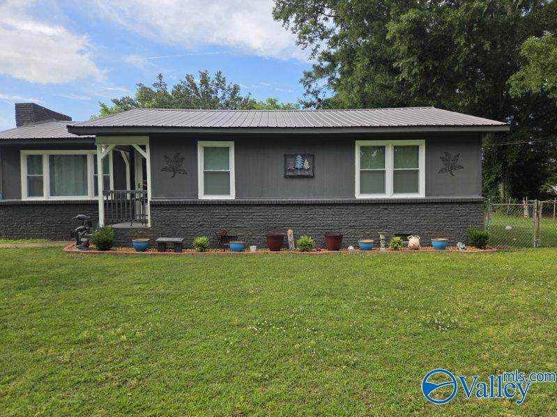 207 Piney Grove Street - Photo 1