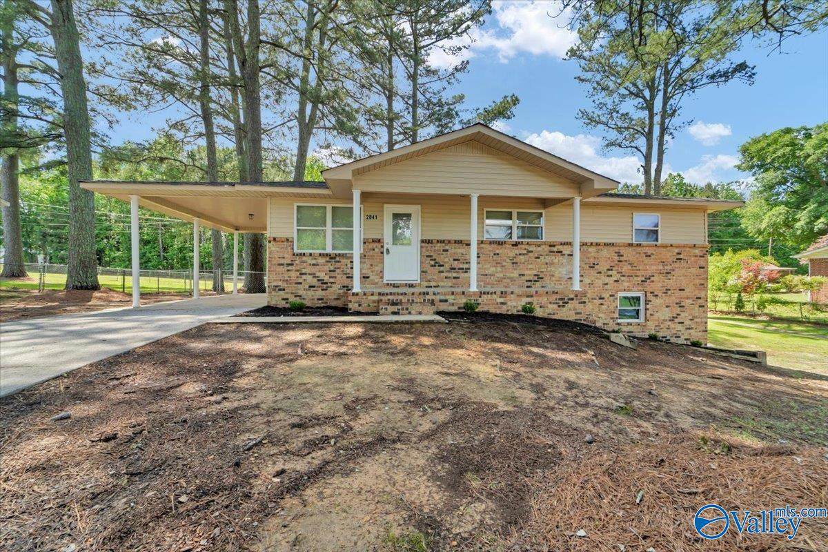 2041 Dialsdale Dr - Photo 1