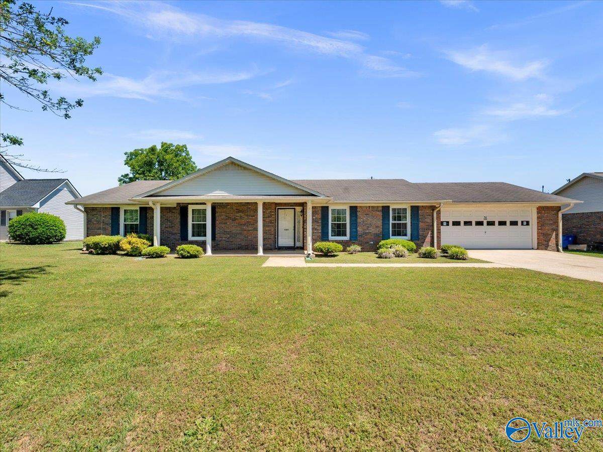 404 Crutcher Circle - Photo 1