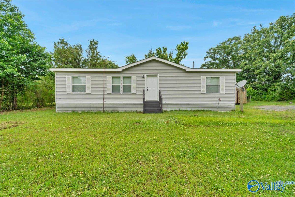 109 County Road 533 - Photo 1