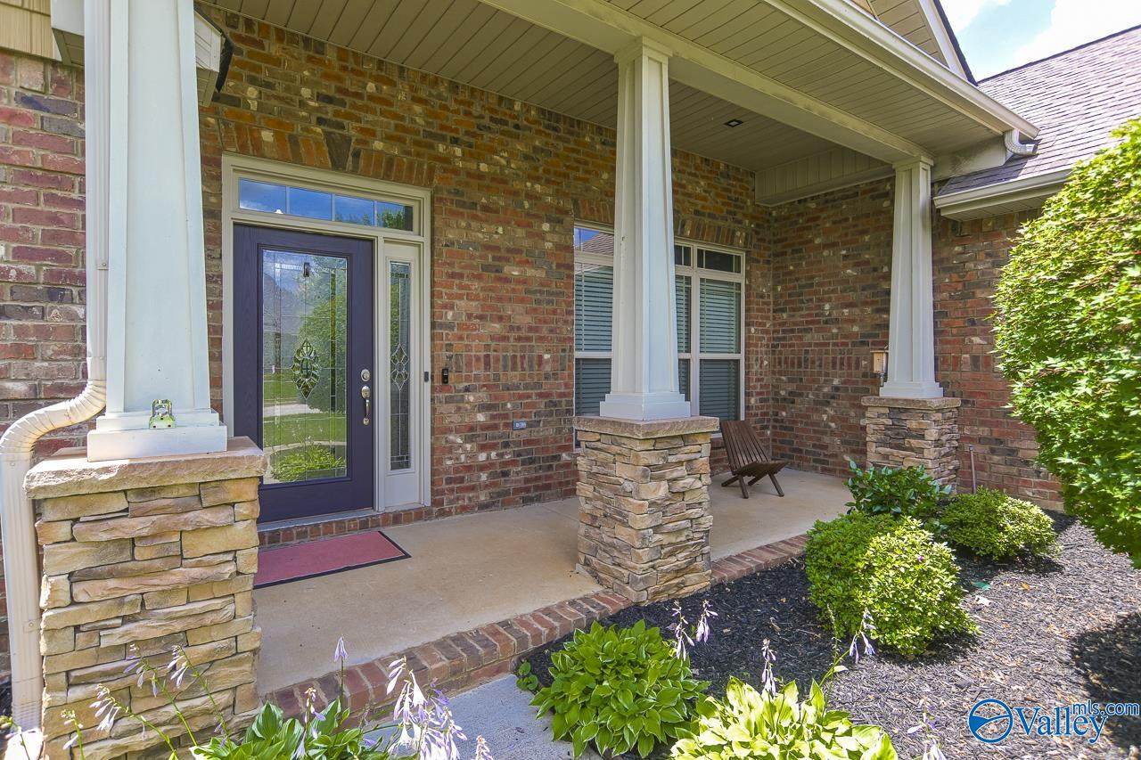 https://bt-photos.global.ssl.fastly.net/nalmls/orig_boomver_1_21919578-2.jpg