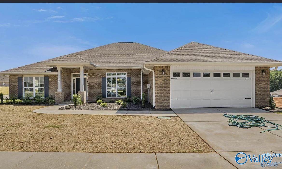 327 Carnation Avenue - Photo 1