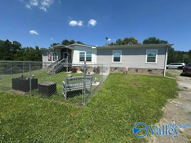3371 Vaughn Road - Photo 1