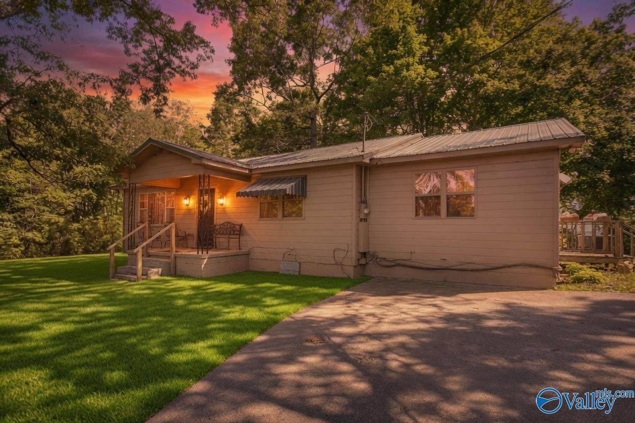350 Ward Road - Photo 1