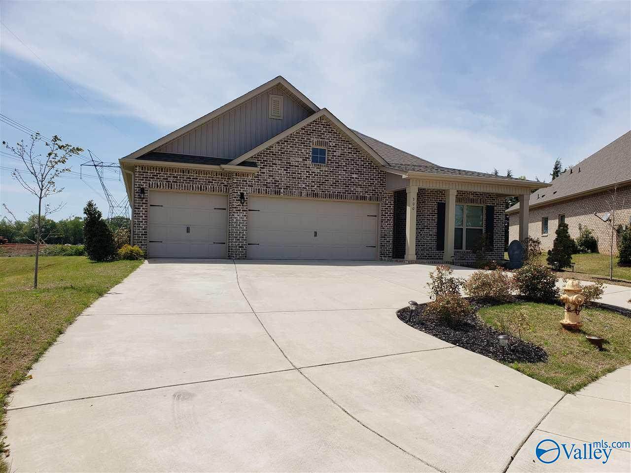 300 Addison Court - Photo 1