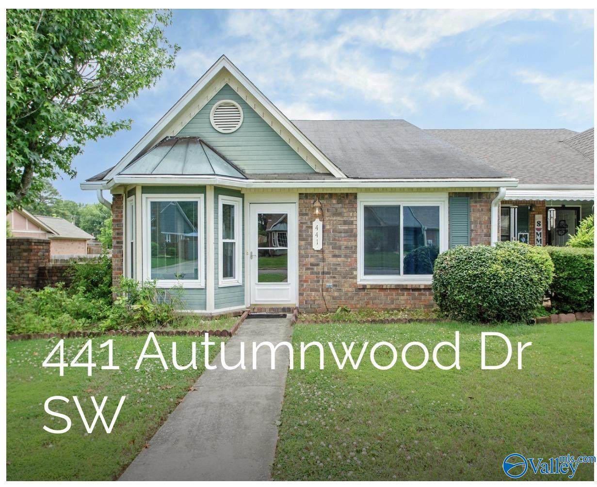 441 Autumnwood Drive - Photo 1