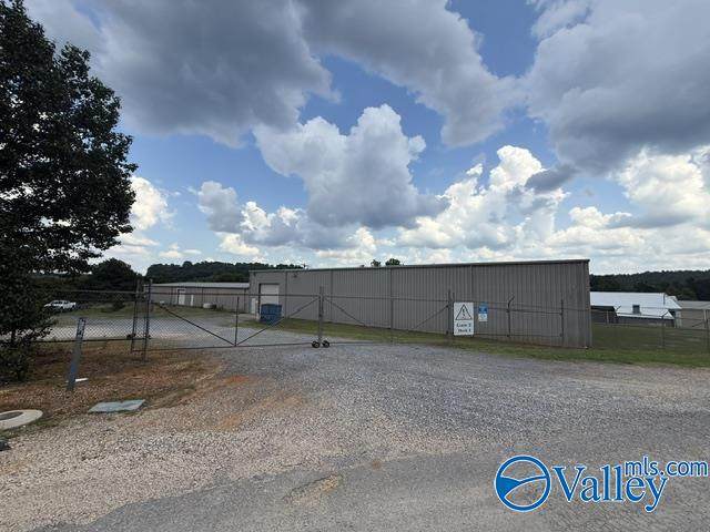 4351 County Road 458 - Photo 1
