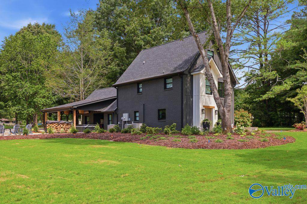 7381 Scottsboro Hwy - Photo 1