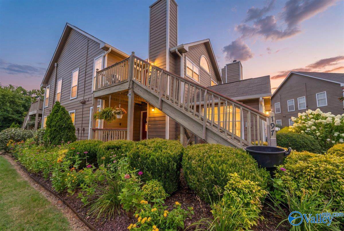 195 Waters Edge Lane - Photo 1