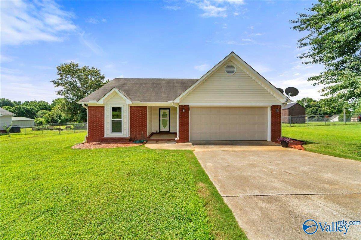 162 St Clair Drive - Photo 1
