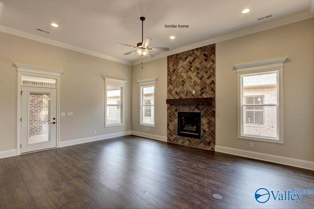 https://bt-photos.global.ssl.fastly.net/nalmls/orig_boomver_1_21923052-2.jpg