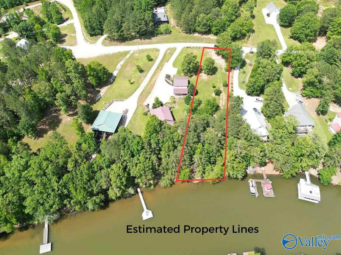 199 Lakewood Drive - Photo 1