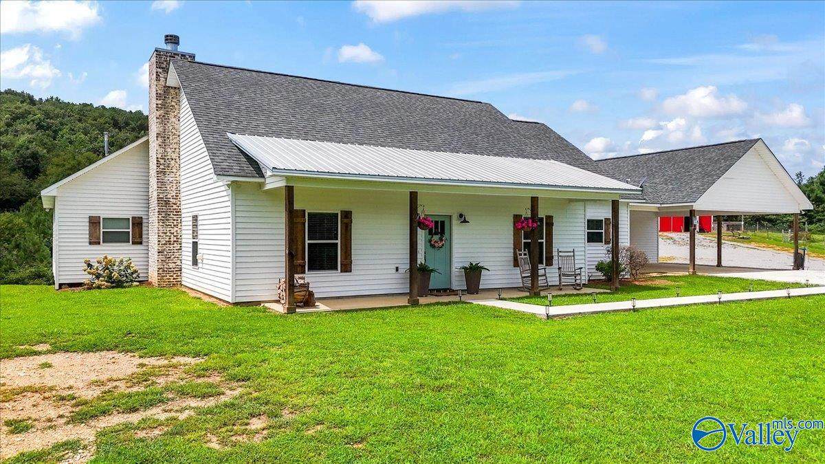 4400 County Road 310 - Photo 1