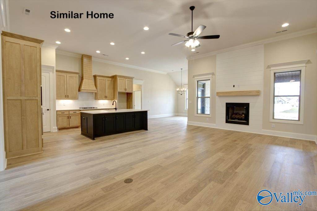 https://bt-photos.global.ssl.fastly.net/nalmls/orig_boomver_1_21925258-2.jpg
