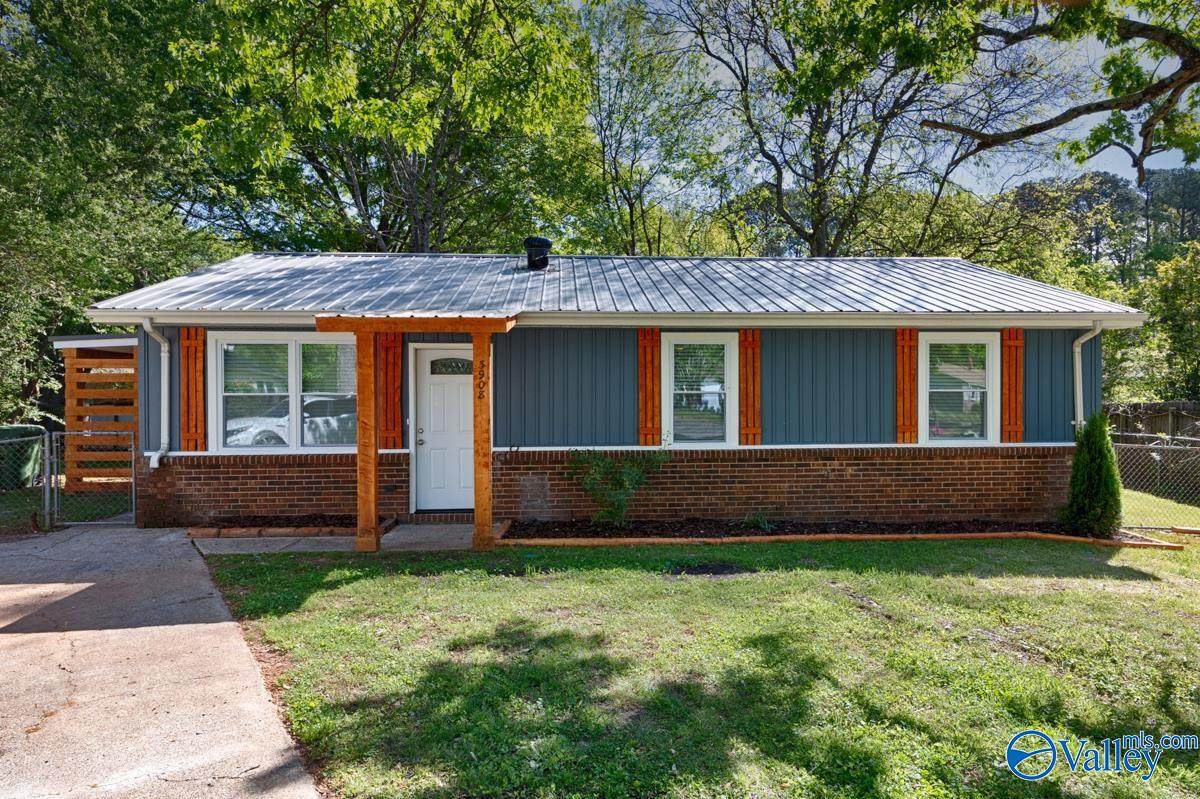3908 Oak Way - Photo 1