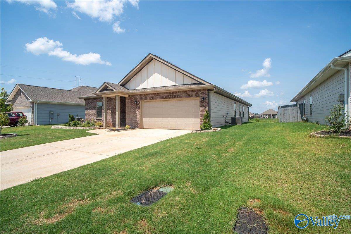 154 Lillian Farms Boulevard - Photo 1