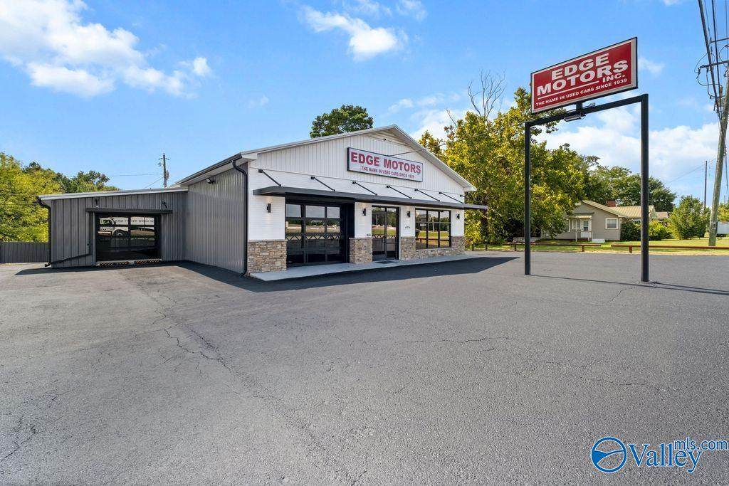 3025 Meighan Boulevard - Photo 1