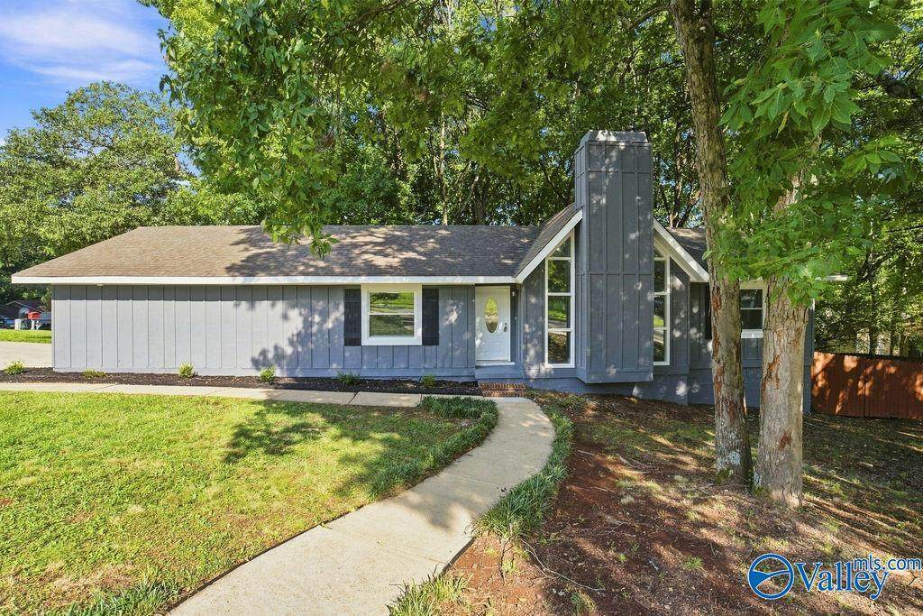 1019 Branscomb Circle - Photo 1