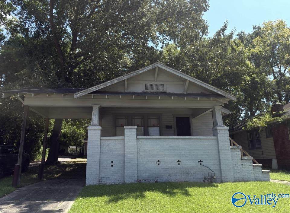 712 10th Street - Photo 1
