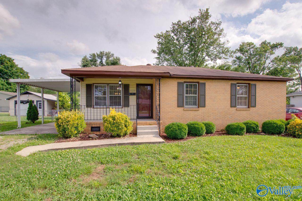 1830 Oakwood Avenue - Photo 1