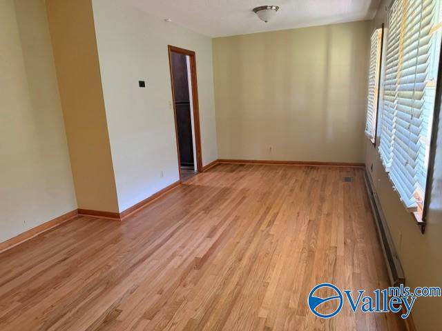 https://bt-photos.global.ssl.fastly.net/nalmls/orig_boomver_1_21928724-2.jpg