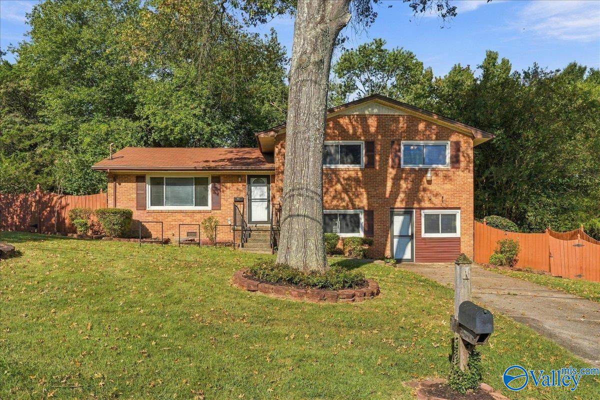 3203 Sweetbriar Road - Photo 1