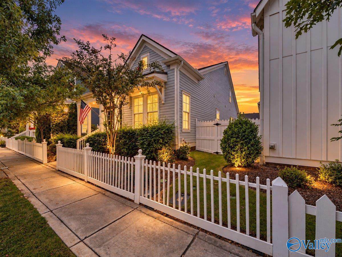 106 Bur Oak Drive - Photo 1