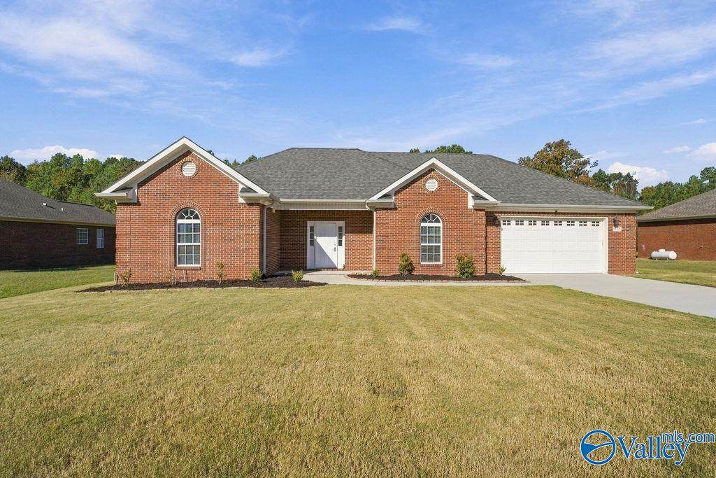 112 Archered Way - Photo 1