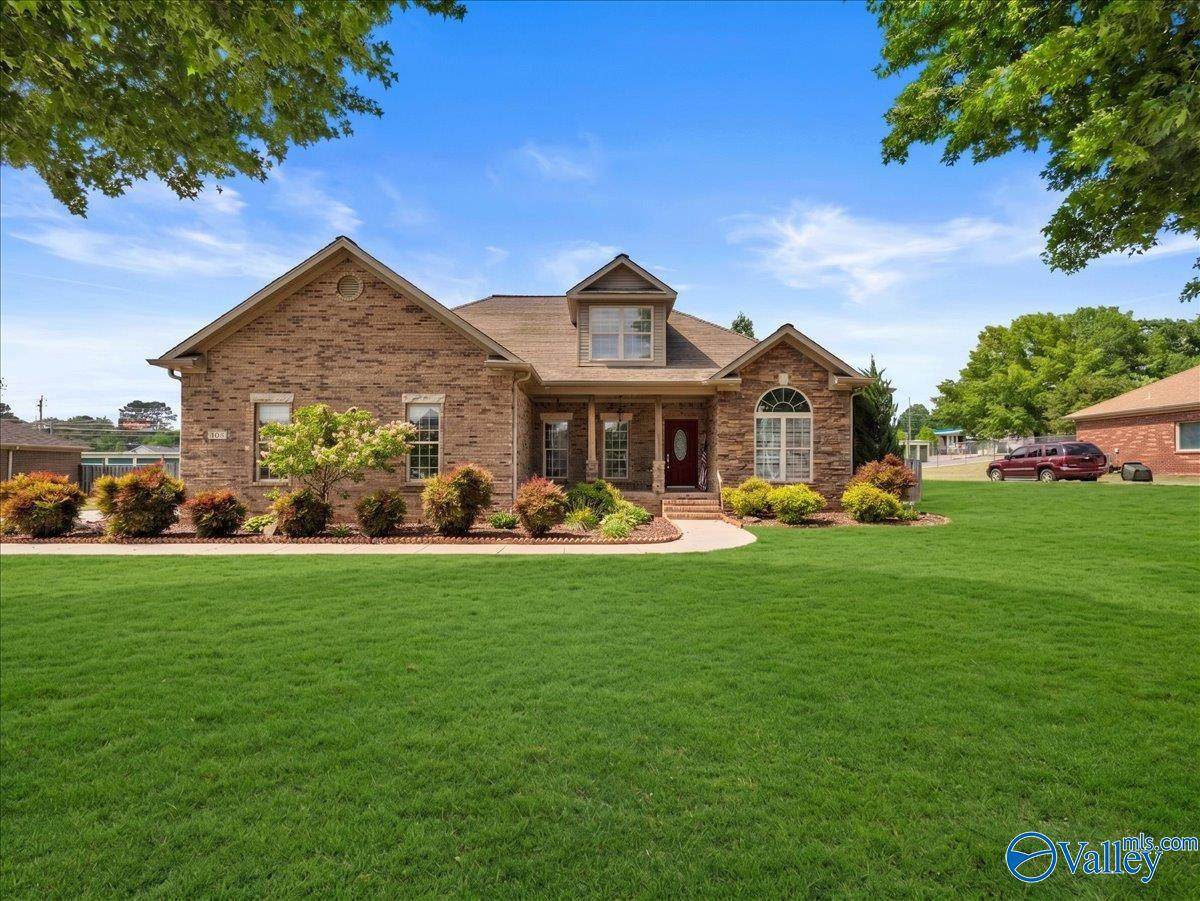 105 Patdean Drive - Photo 1