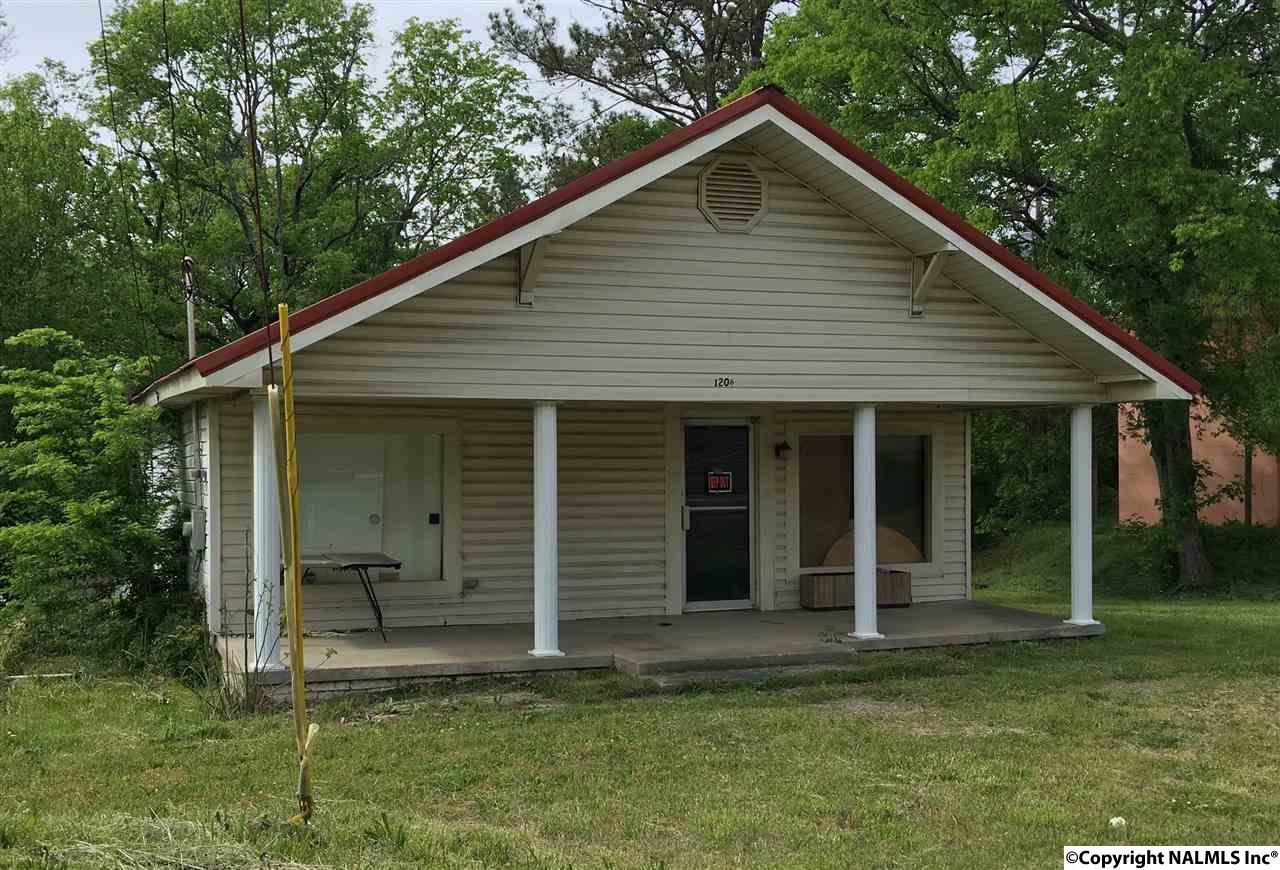 1206 Noccalula Road - Photo 1