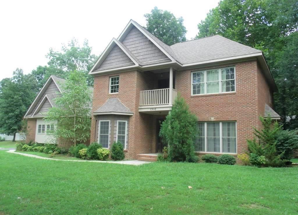 1310 Shady Lane - Photo 1