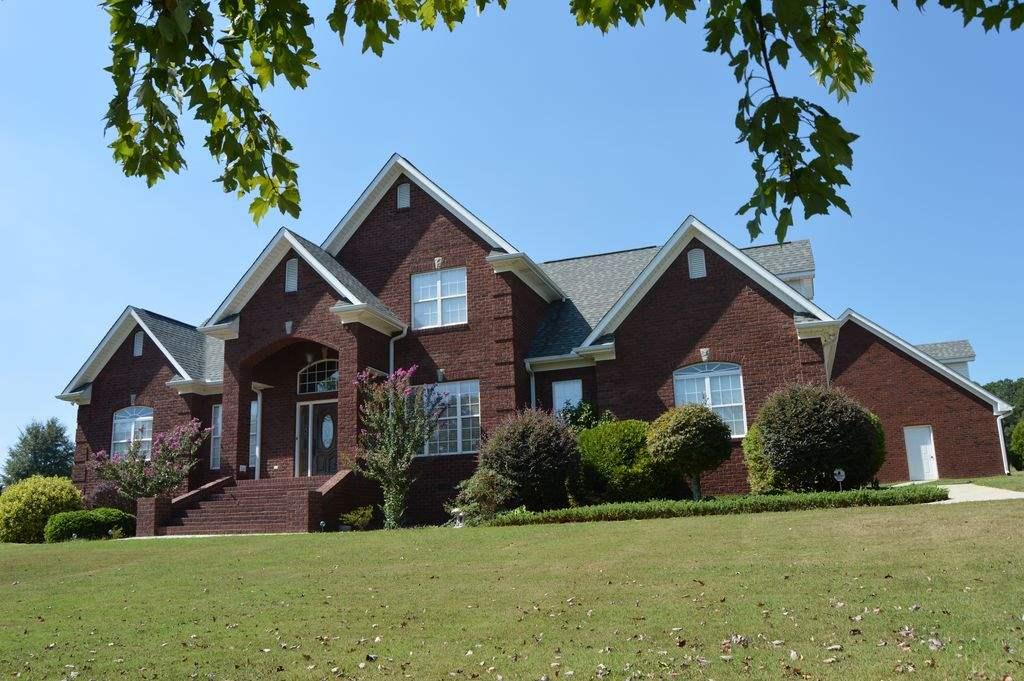 30 Damaris Drive - Photo 1