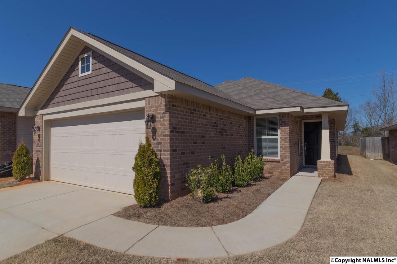 201 Bermuda Lakes Drive - Photo 1