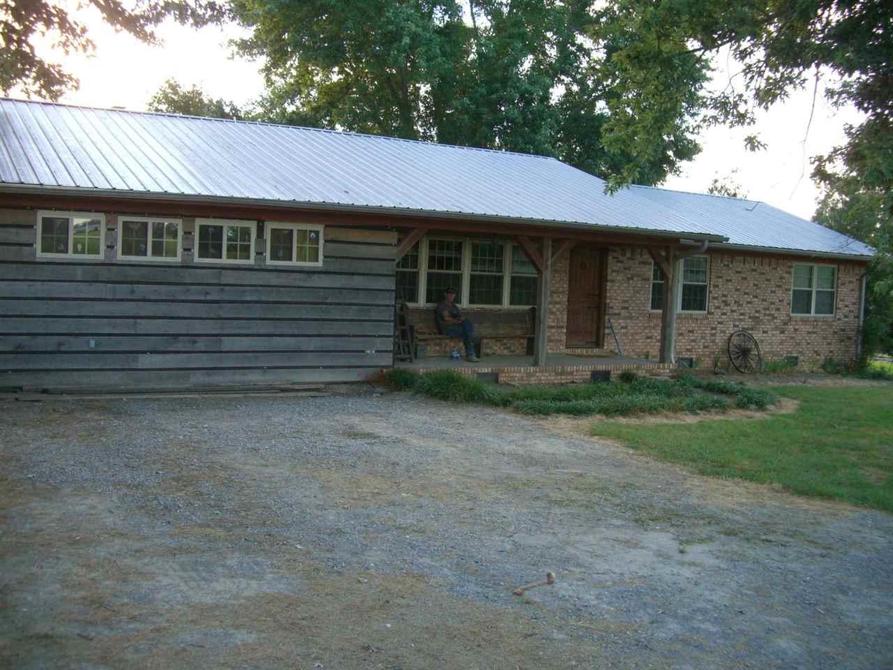 821 County Road 152 - Photo 1