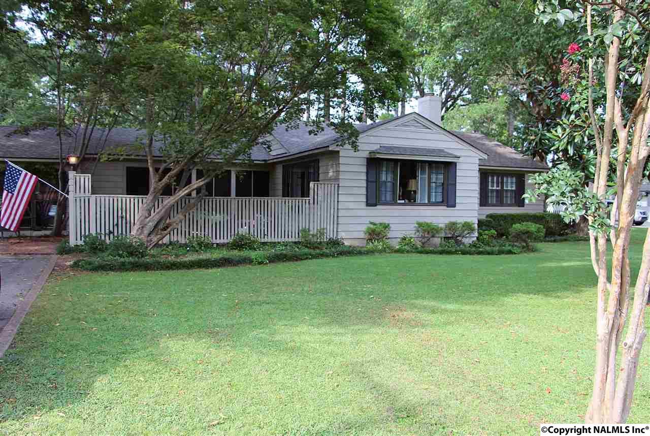 1610 Stratford Road - Photo 1